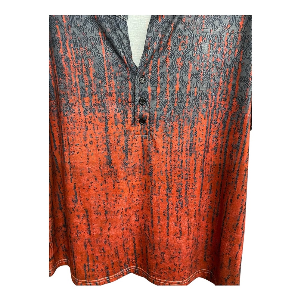New Red and Black Buttoned Top - Picture 3 of 10